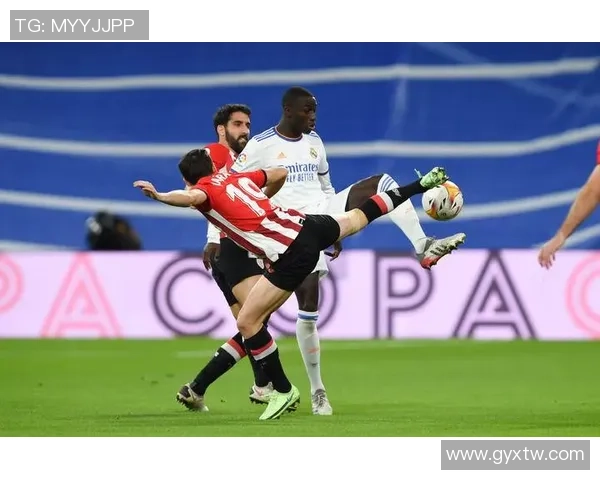 成都足球队在大师赛积分榜上以88分稳居第一位置引发关注